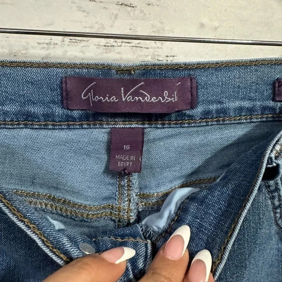 Gloria Vanderbilt Amanda Cropped Jeans Size 16 - Picture 5 of 6